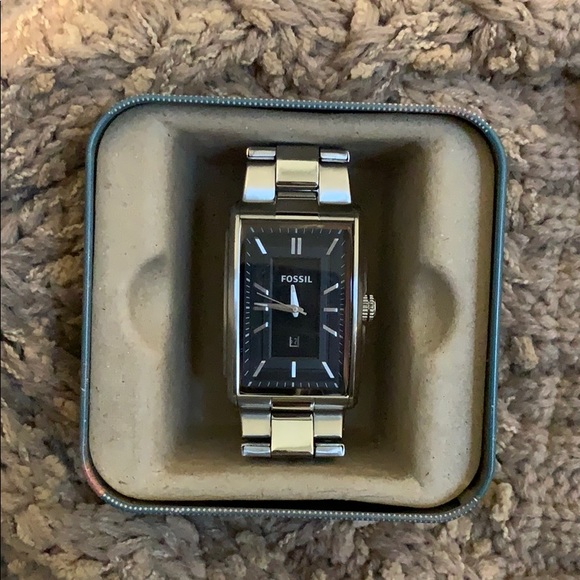 Fossil Watch - Picture 5 of 5